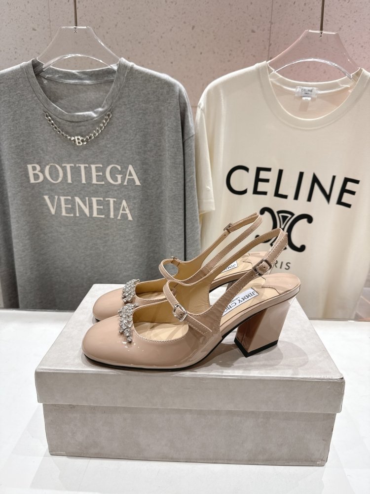 Босоножки фото 3