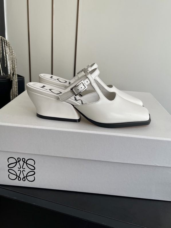 Босоножки фото 3