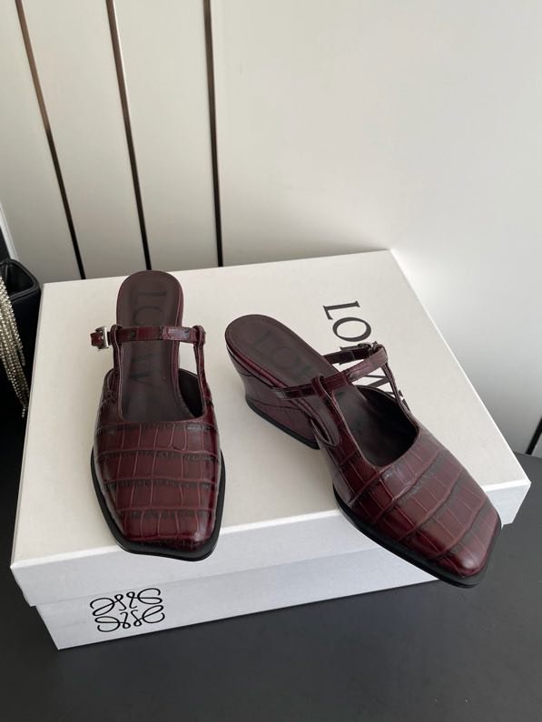 Босоножки фото 3