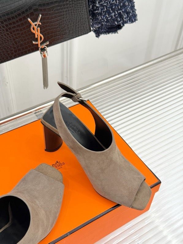 Босоніжки фото 3