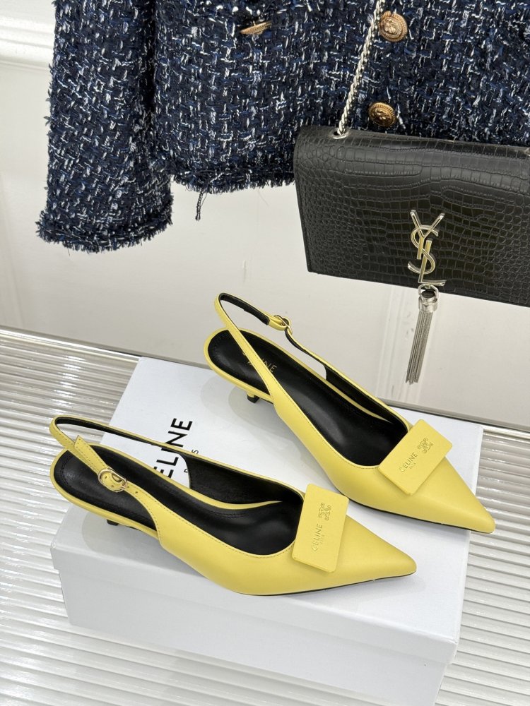 Босоножки фото 3