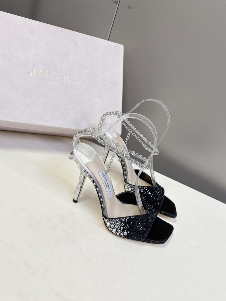 Босоножки фото 3