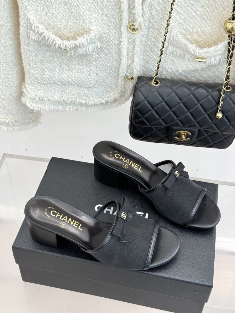 Босоніжки фото 3