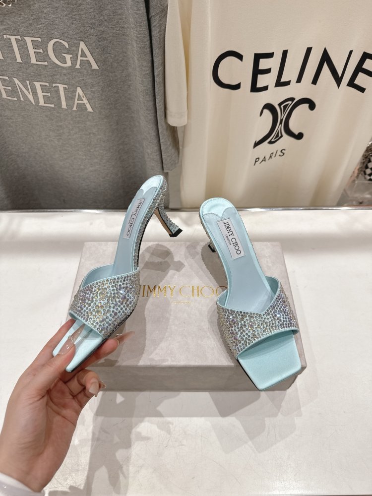 Босоножки фото 3