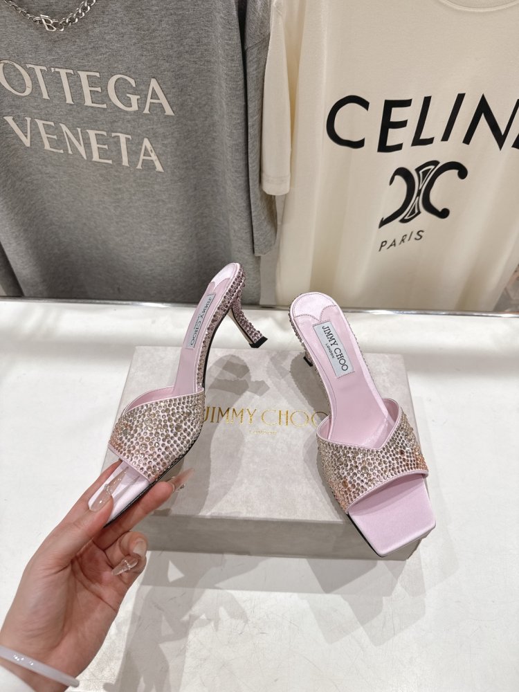 Босоножки фото 3