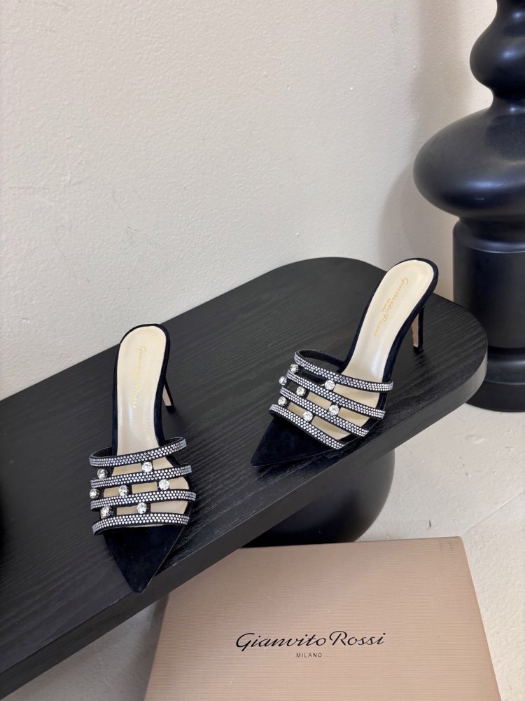 Босоножки фото 3