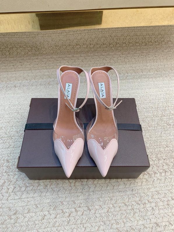 Босоножки фото 3