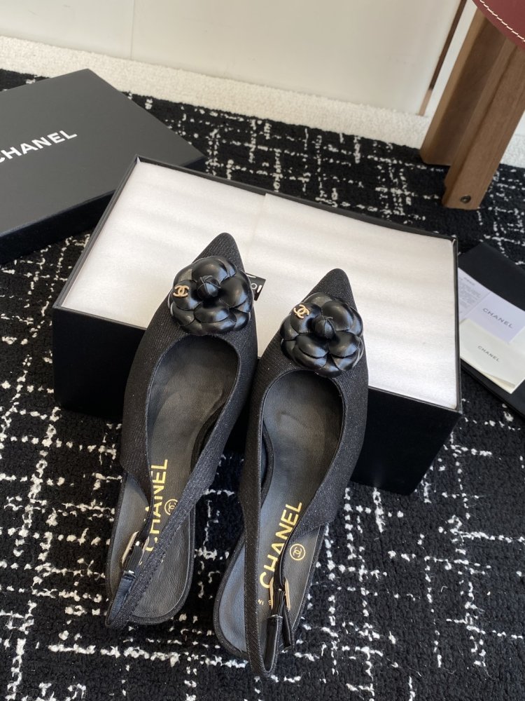 Босоножки фото 4