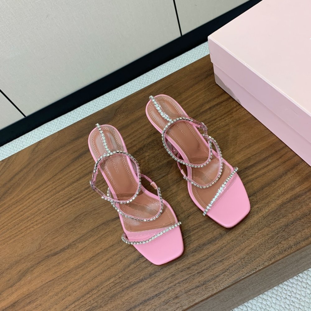 Босоножки фото 4