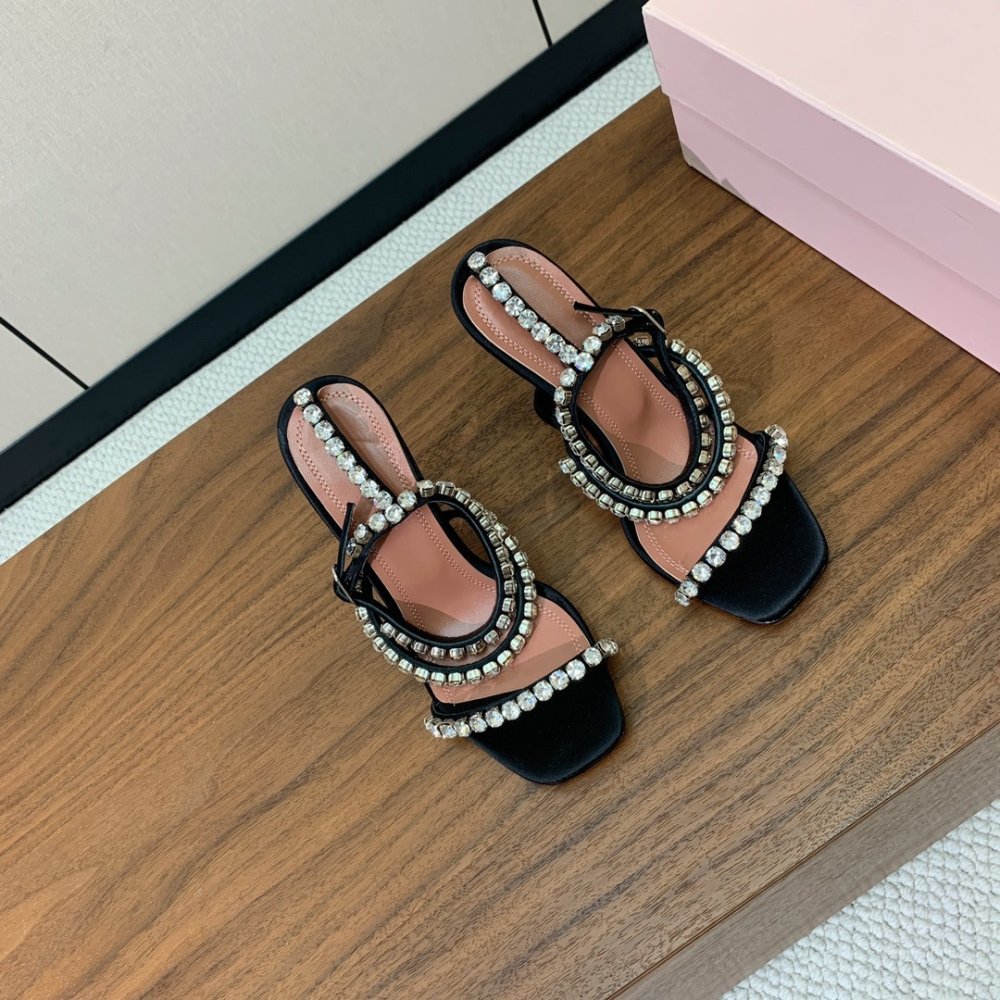 Босоножки фото 4