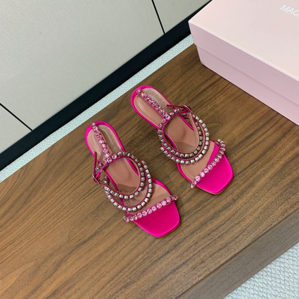 Босоножки фото 4