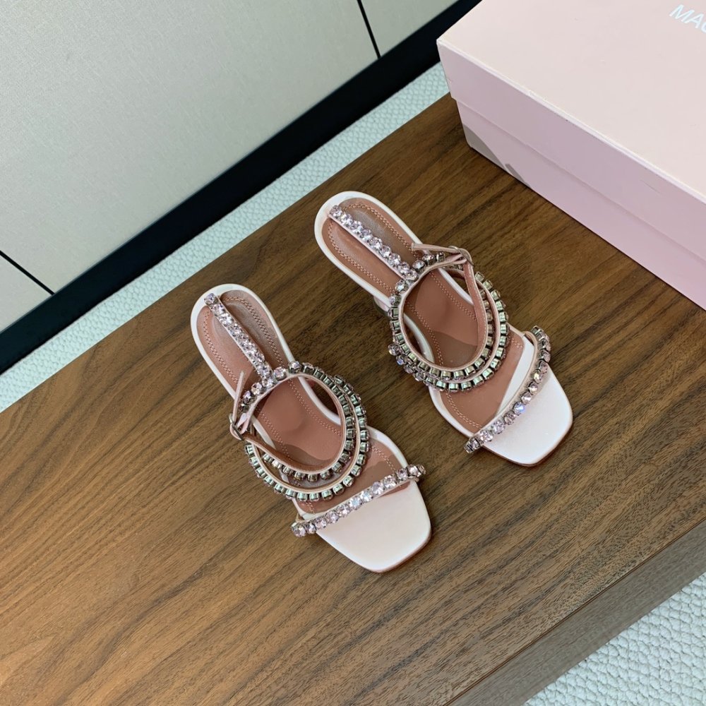 Босоножки фото 4