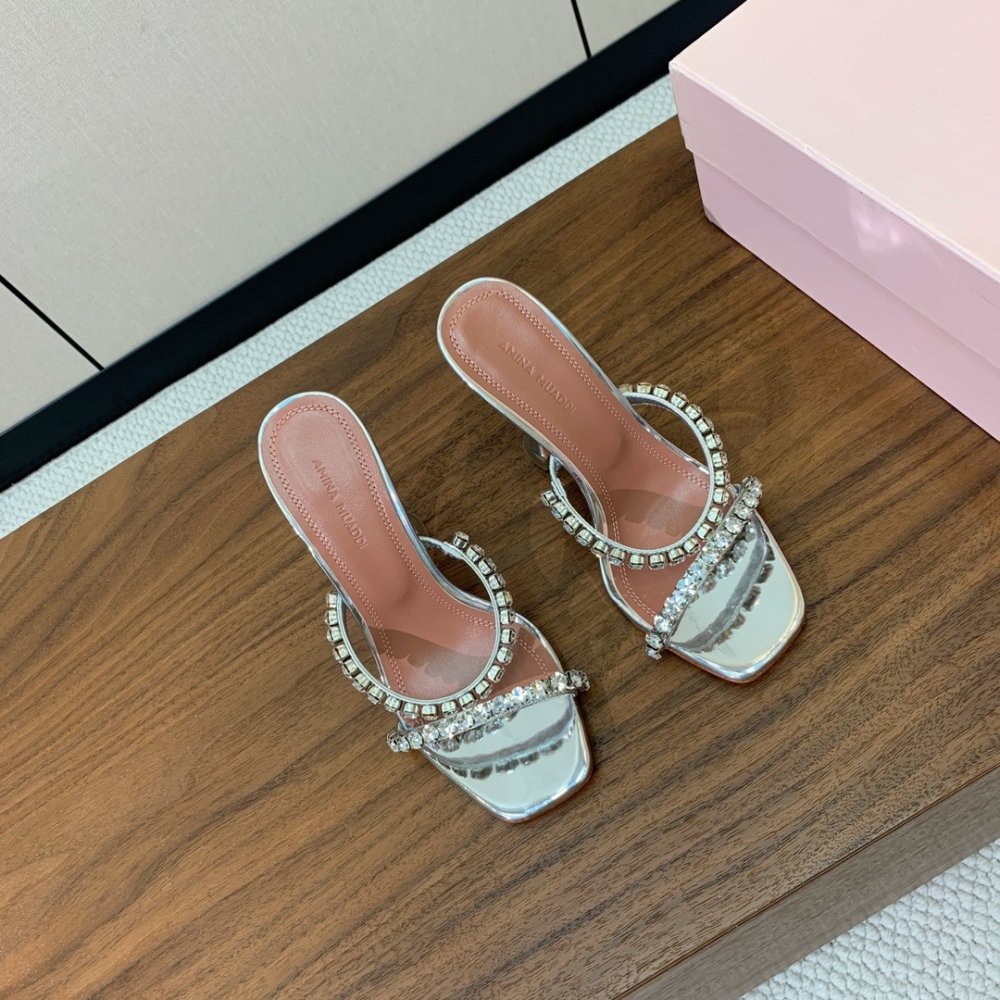 Босоножки фото 4