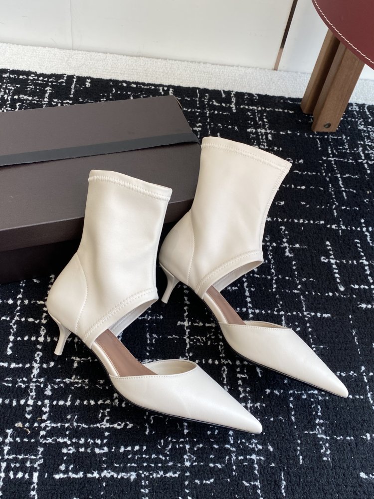 Босоніжки фото 4