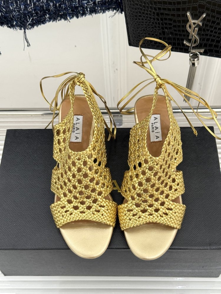 Босоніжки фото 4