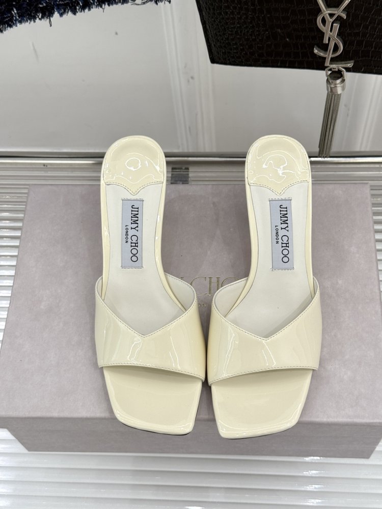 Босоножки фото 4