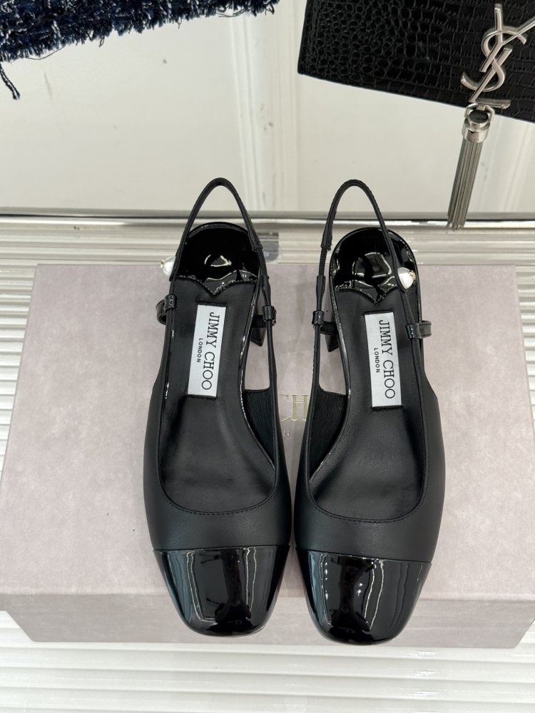 Босоножки фото 4