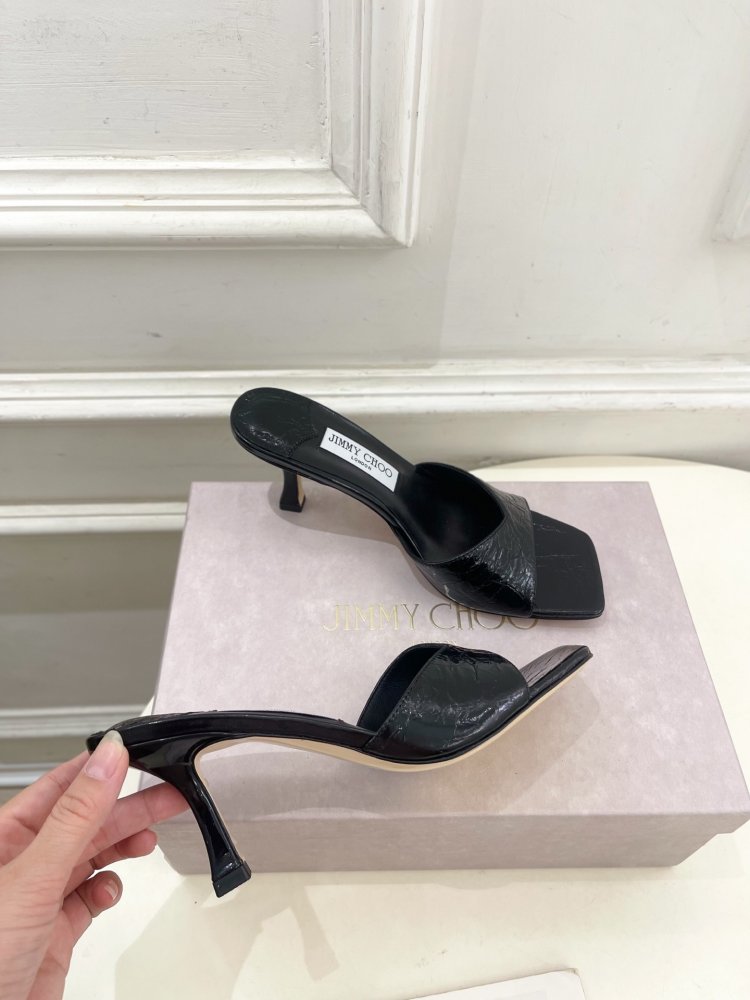 Босоножки фото 4