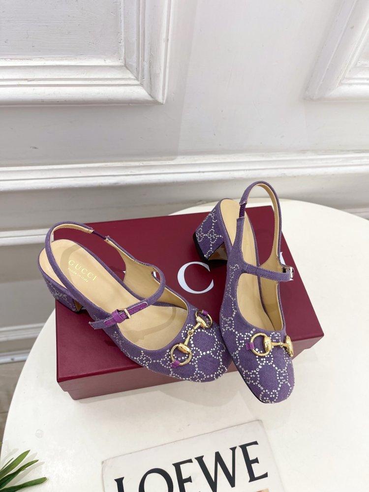 Босоножки фото 4