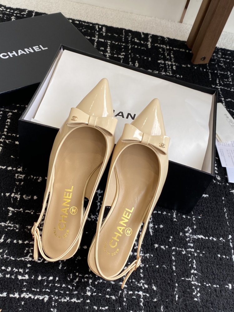 Босоніжки фото 4