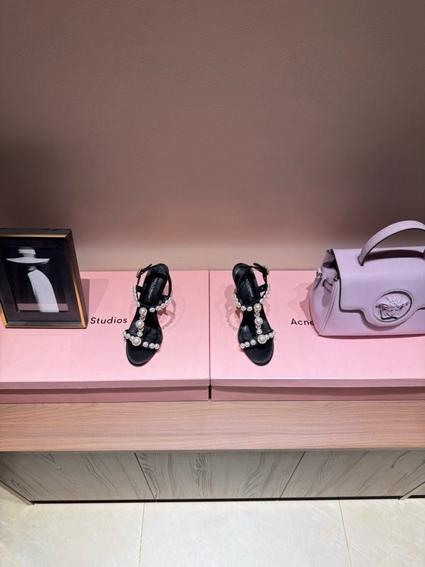 Босоніжки фото 4