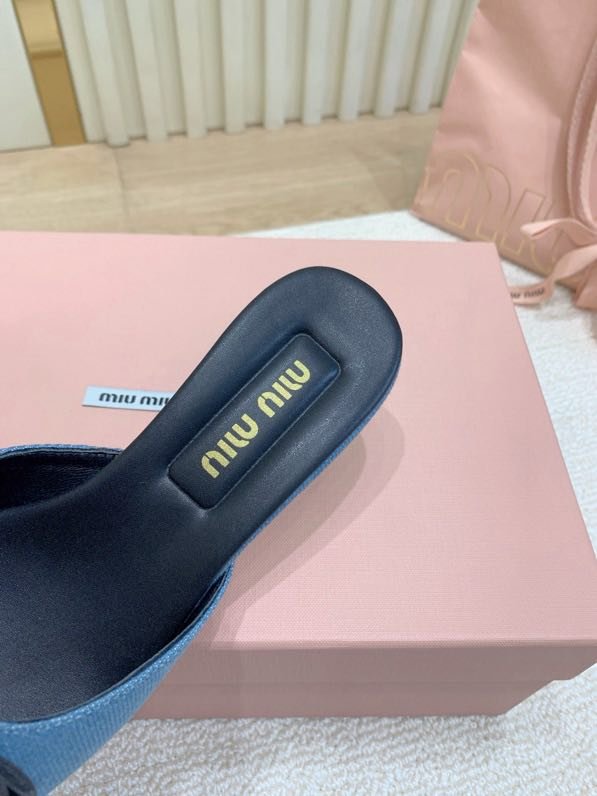 Босоножки фото 4