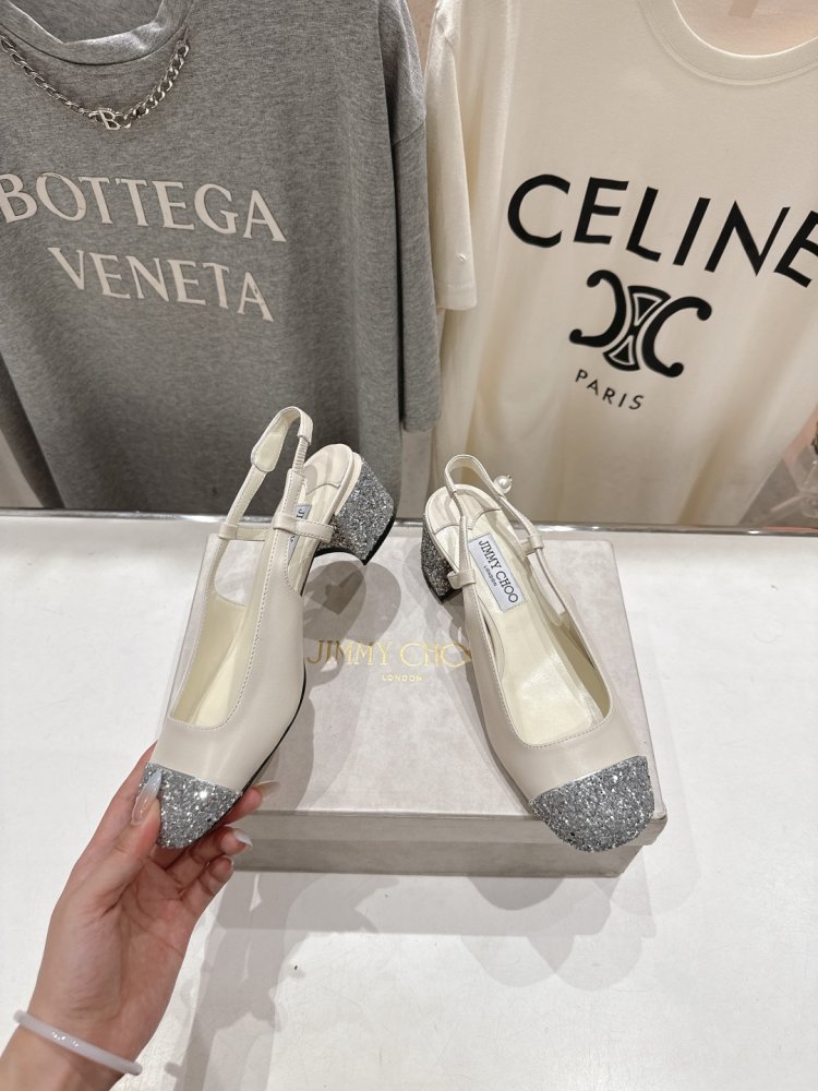 Босоножки фото 4