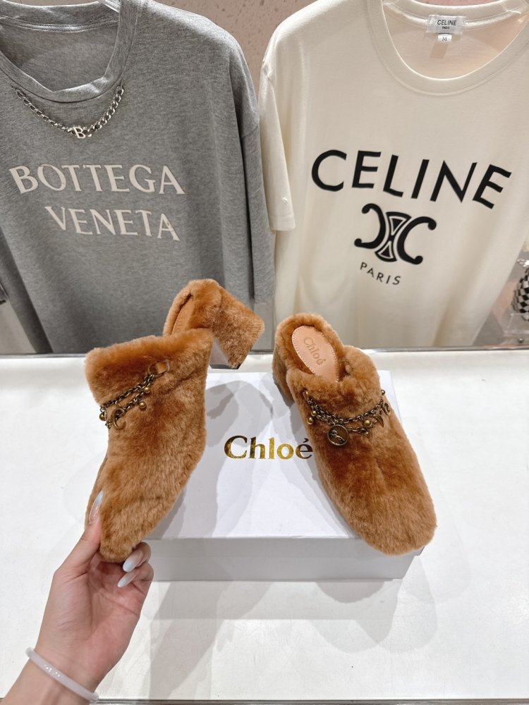 Босоножки фото 4