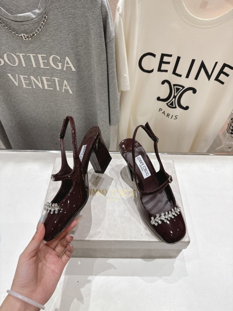 Босоножки фото 4