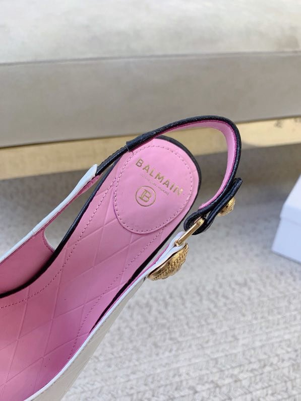 Босоножки фото 4