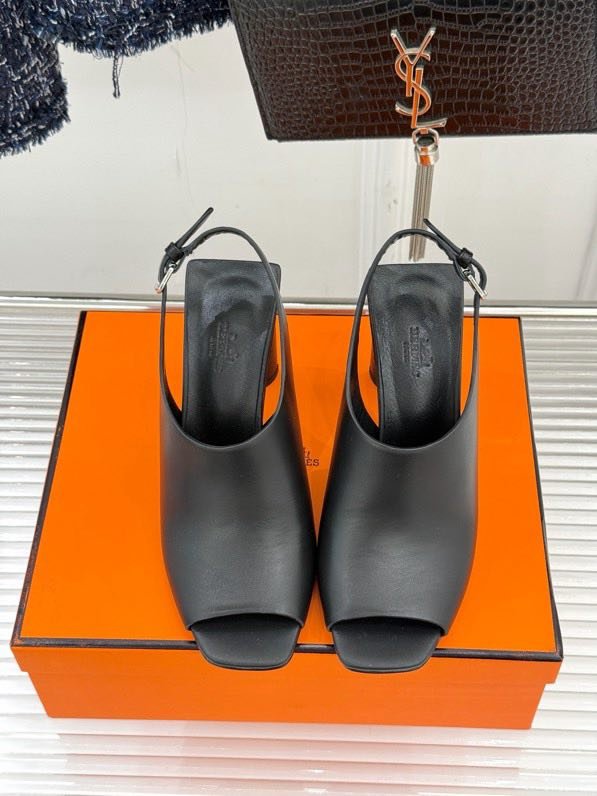 Босоніжки фото 4