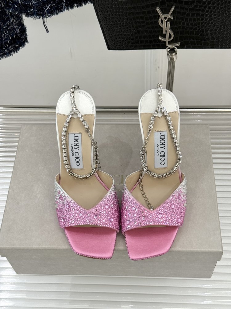 Босоножки фото 4