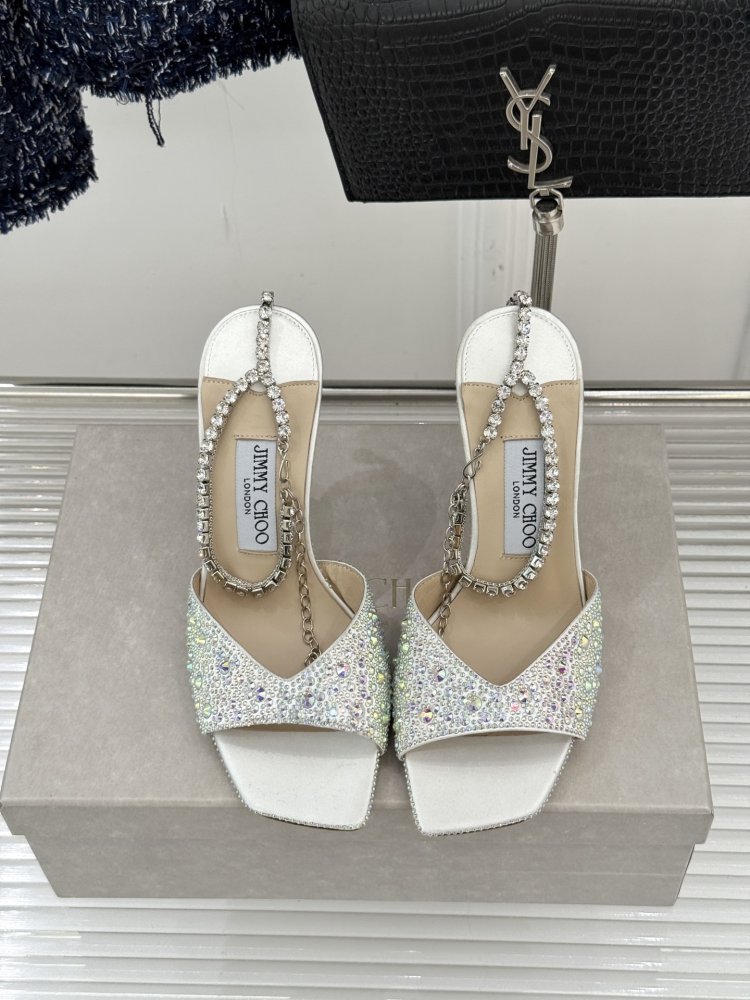 Босоножки фото 4