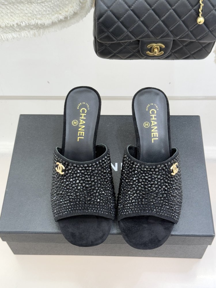 Босоніжки фото 4