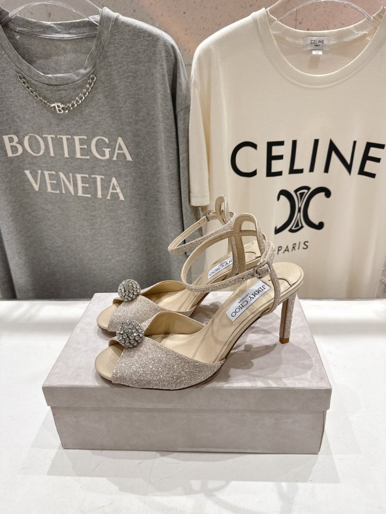 Босоножки фото 4