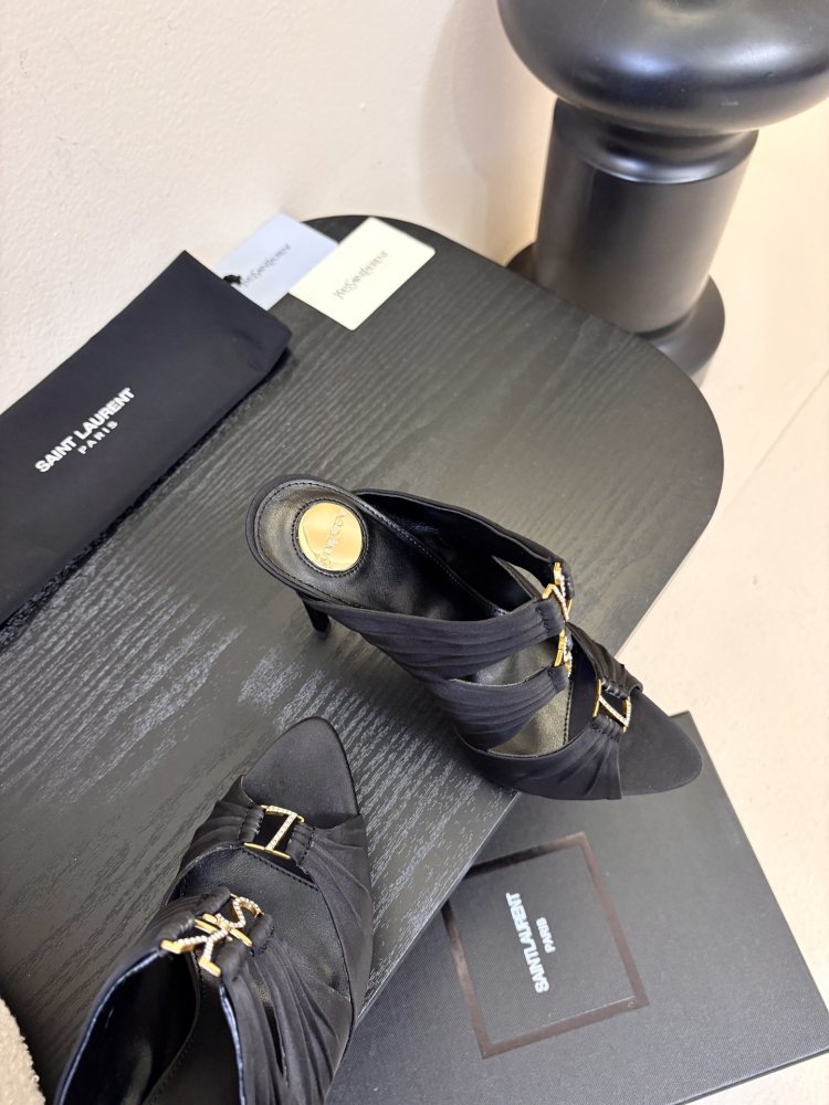 Босоножки фото 4