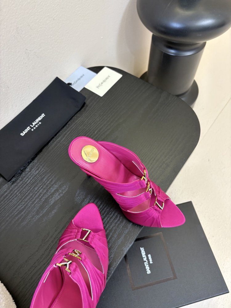 Босоножки фото 4