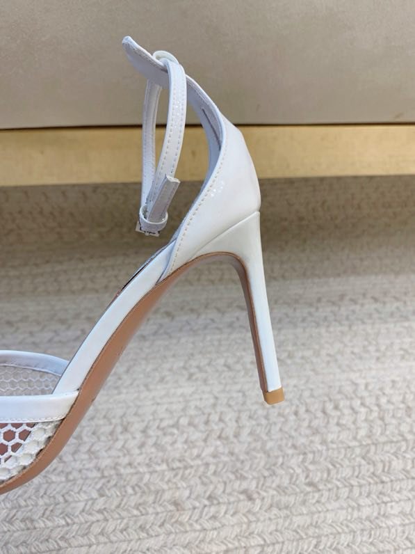 Босоножки фото 4