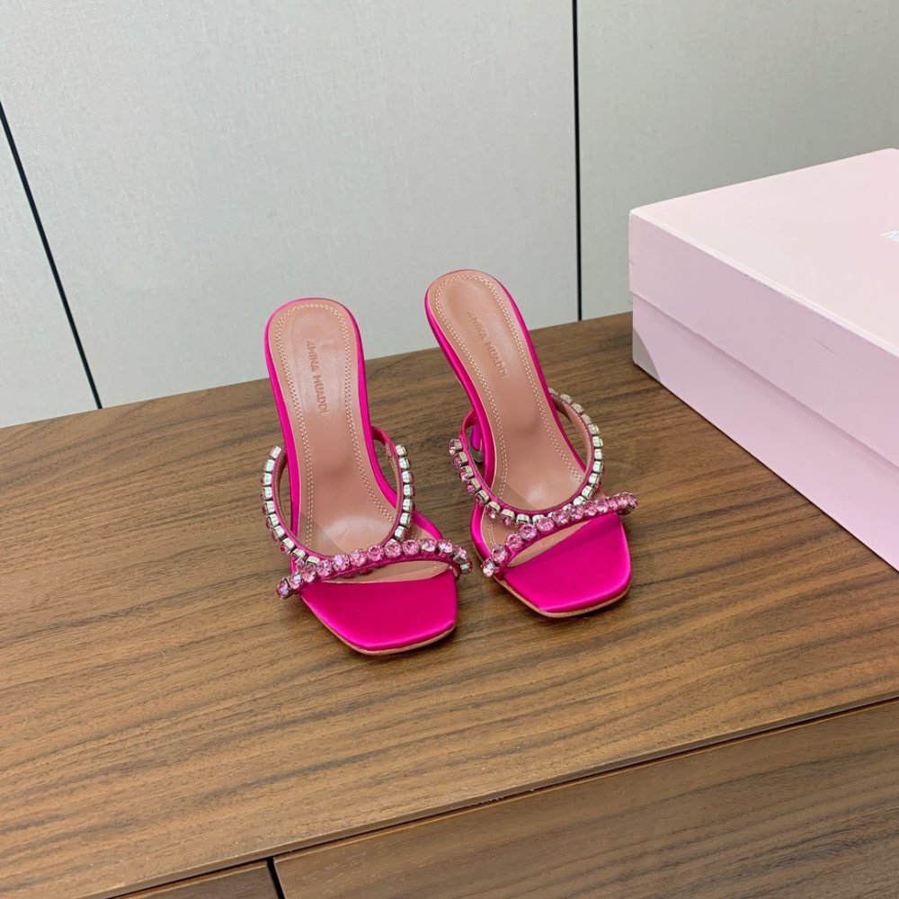 Босоножки фото 5