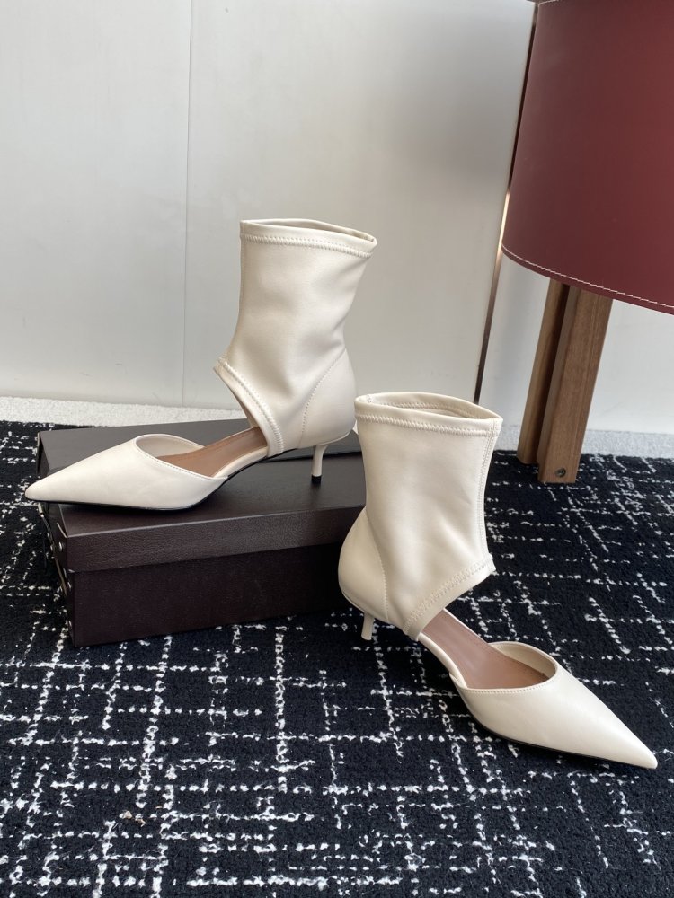 Босоніжки фото 5