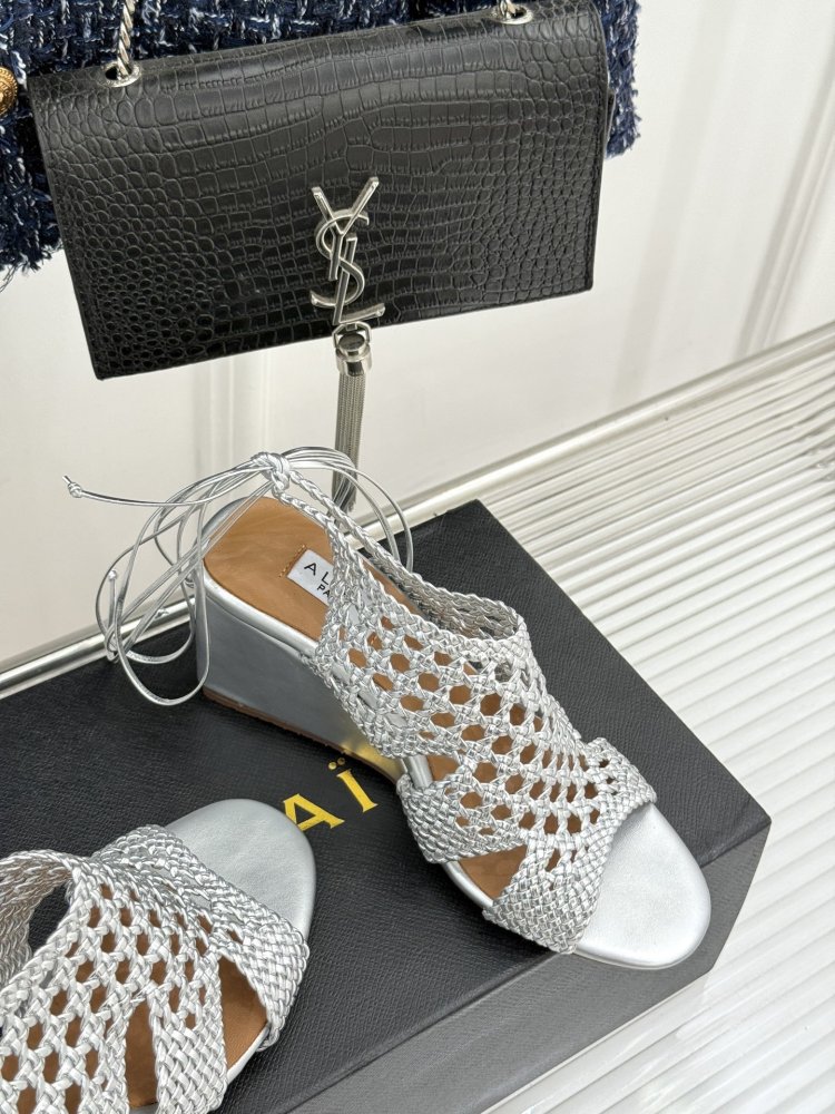 Босоніжки фото 5