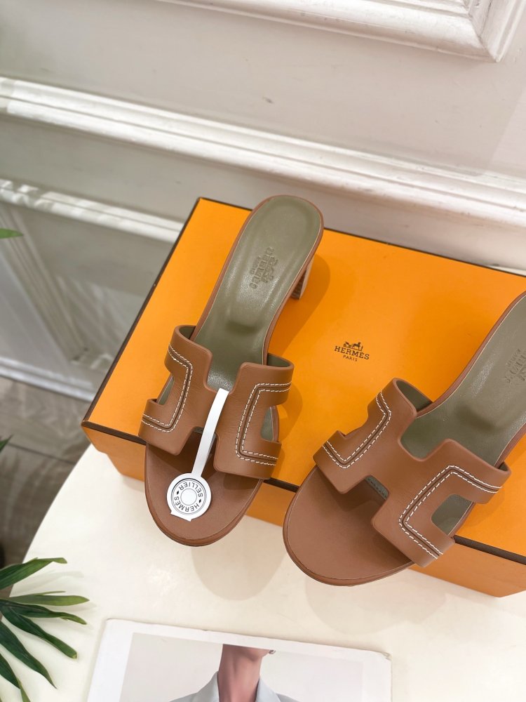 Босоножки фото 5