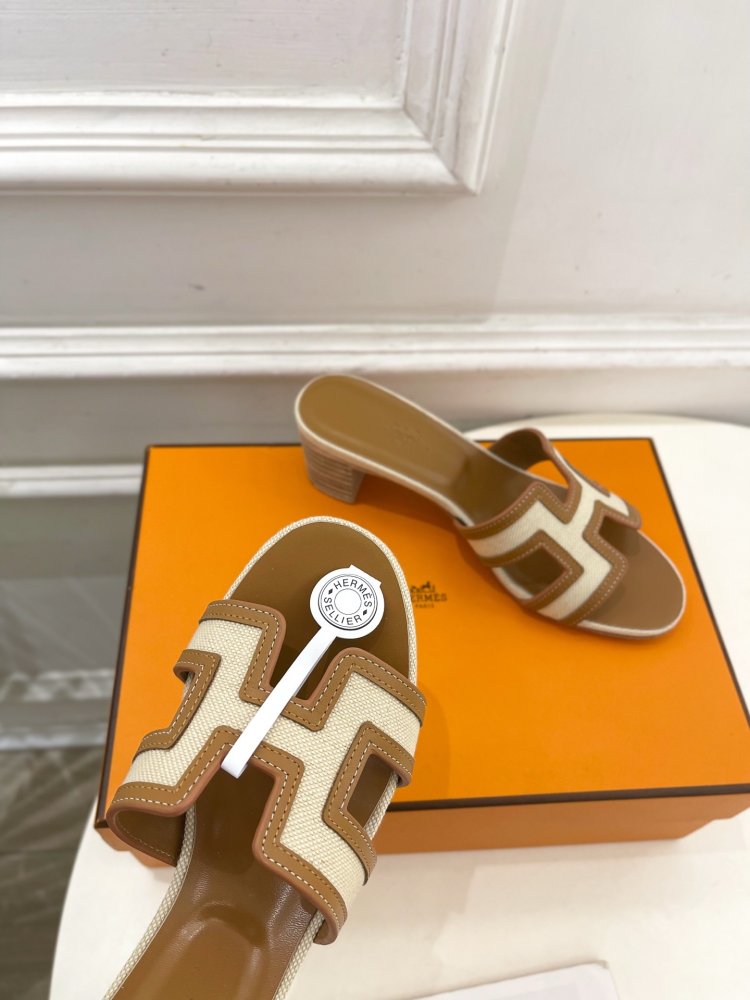 Босоножки фото 5