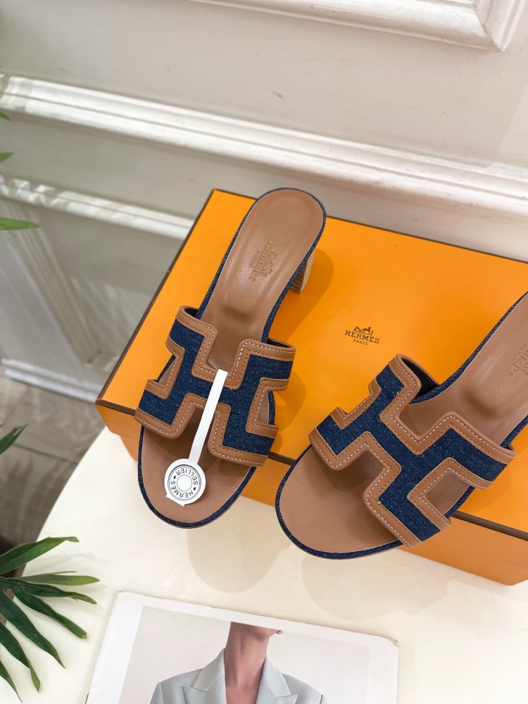 Босоножки фото 5