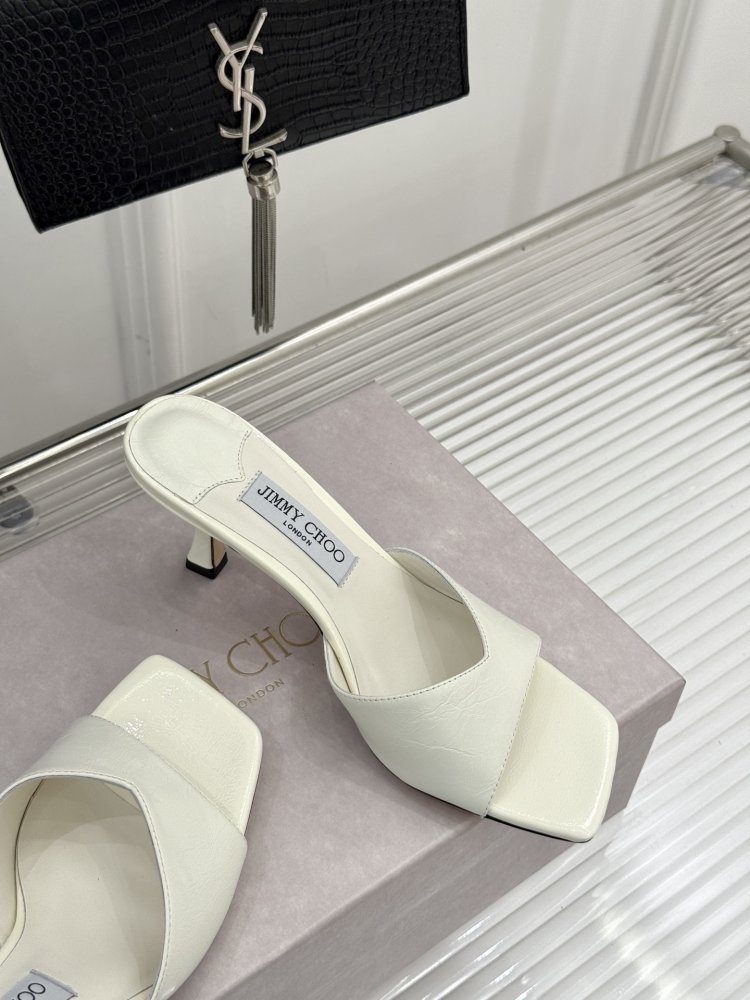 Босоножки фото 5