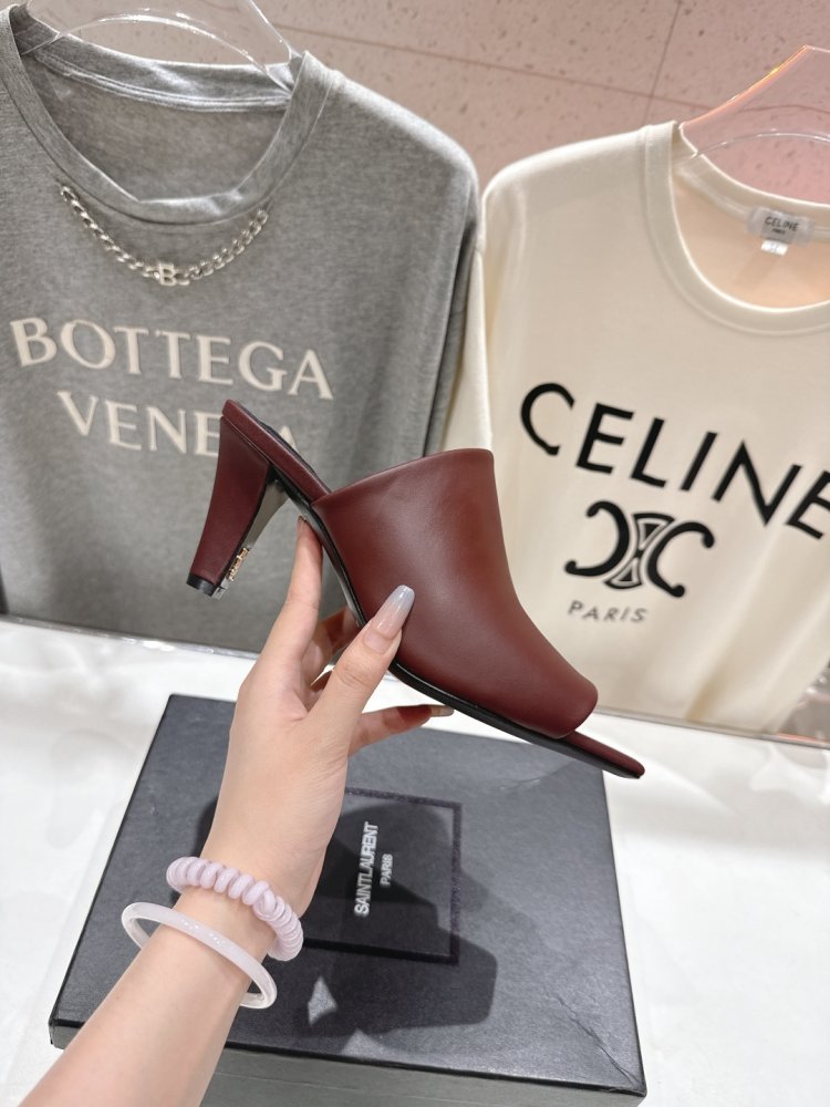 Босоніжки фото 5