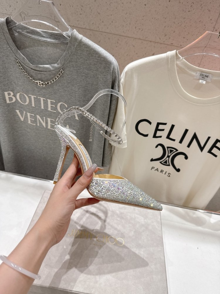 Босоножки фото 5