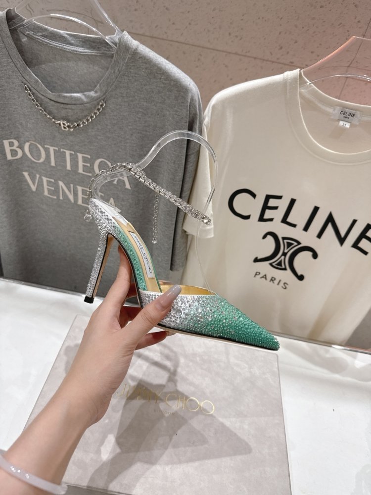 Босоніжки фото 5