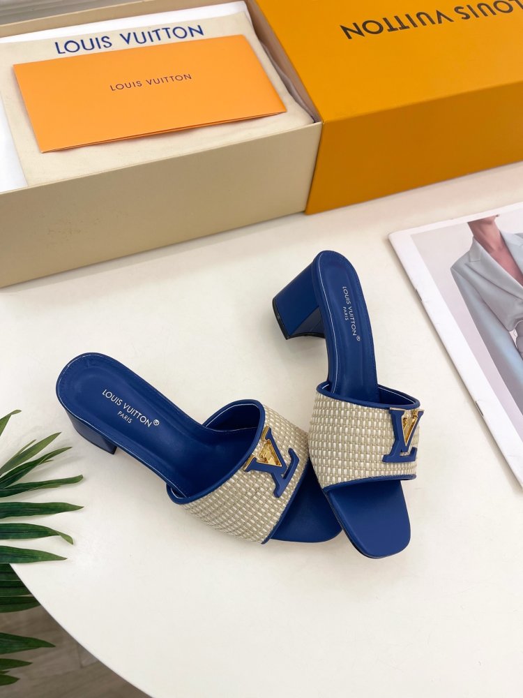 Босоніжки фото 5