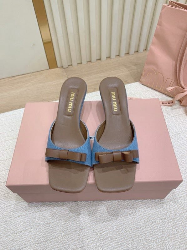 Босоніжки фото 5